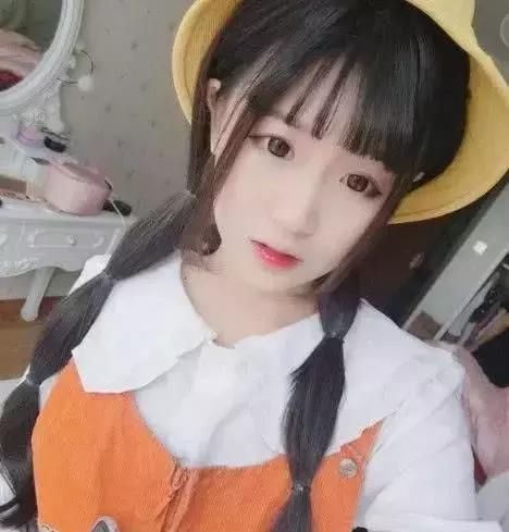 永野芽郁（饰 三条燕） - 手机端流畅在线观看 - 网页观影